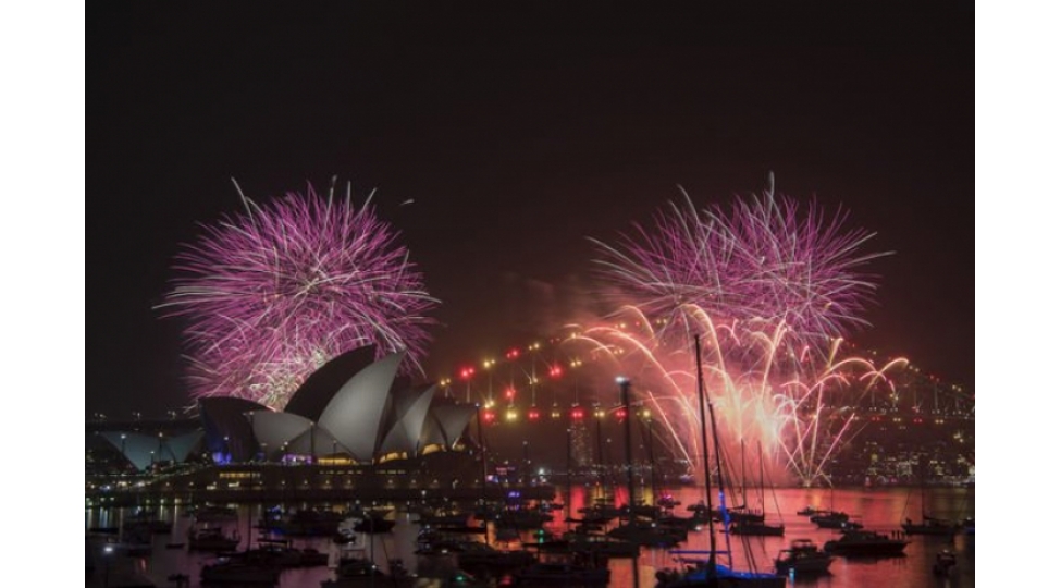 yeni-ili-qarshilayan-ilk-olke