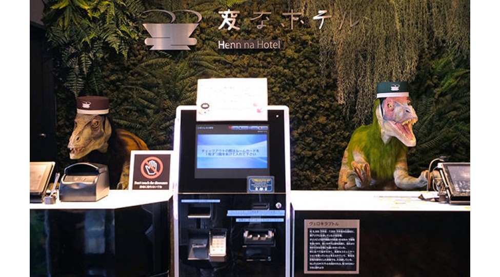 yaponiyada-otel-robot-emekdashlarini-ishden-chixardi