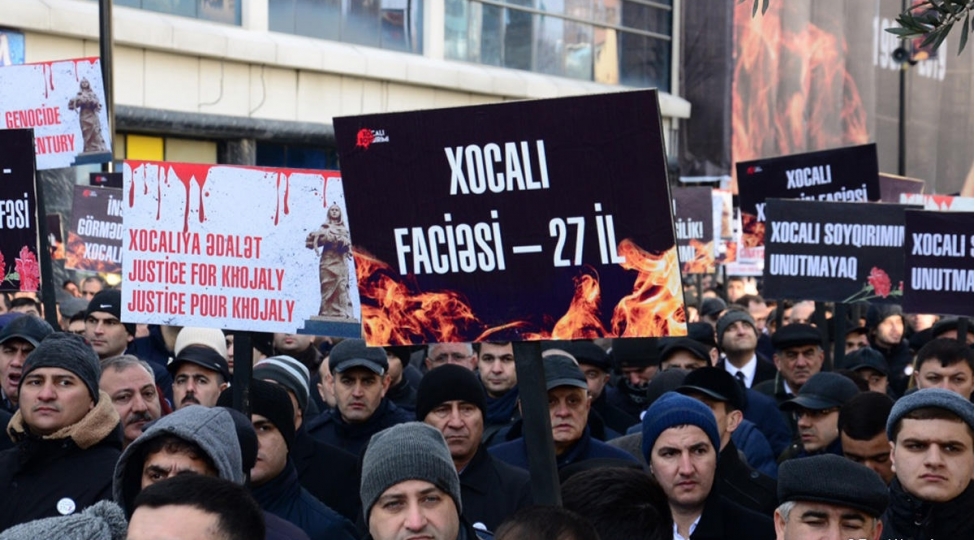 azerbaycan-ictimaiyyeti-xocali-soyqirimi-qurbanlarinin-xatiresini-yad-edir