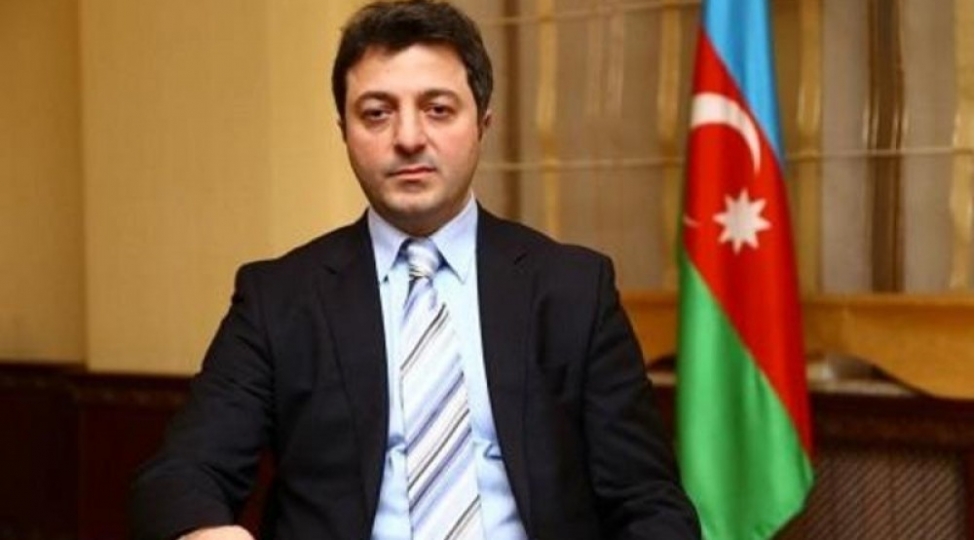 tural-genceliyev-senatoru-azerbaycan-xalqindan-uzr-istemeye-chagirdi