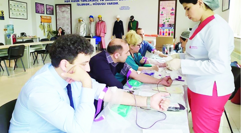 telim-tedris-ve-sertifikatlashdirma-idaresinde-qanverme-aksiyasi