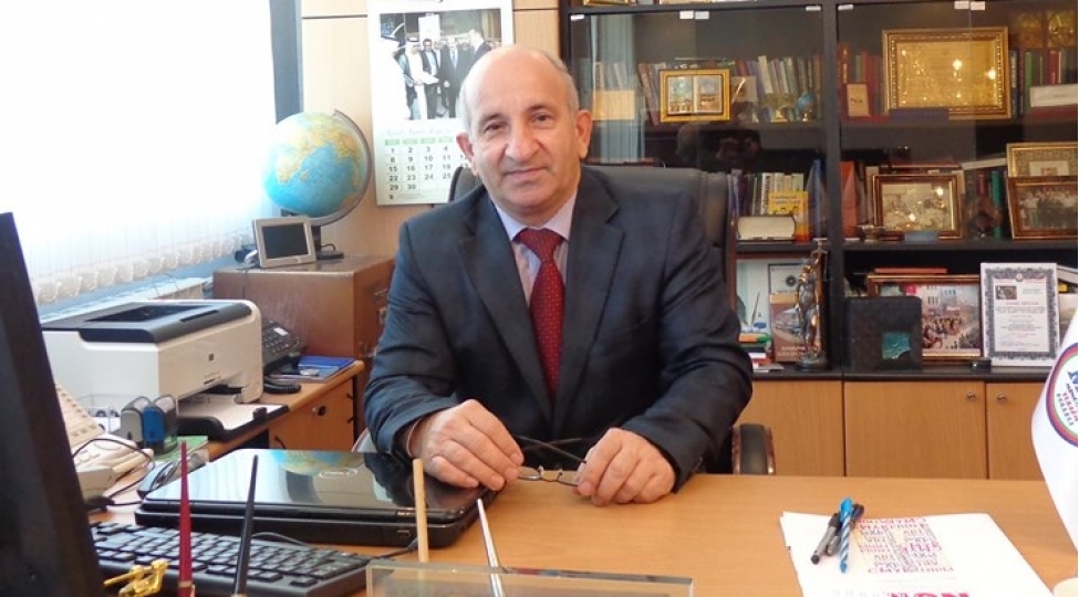 eyyub-eyyubovnezaret-mudaxile-deyil-idarechilik-formasidir