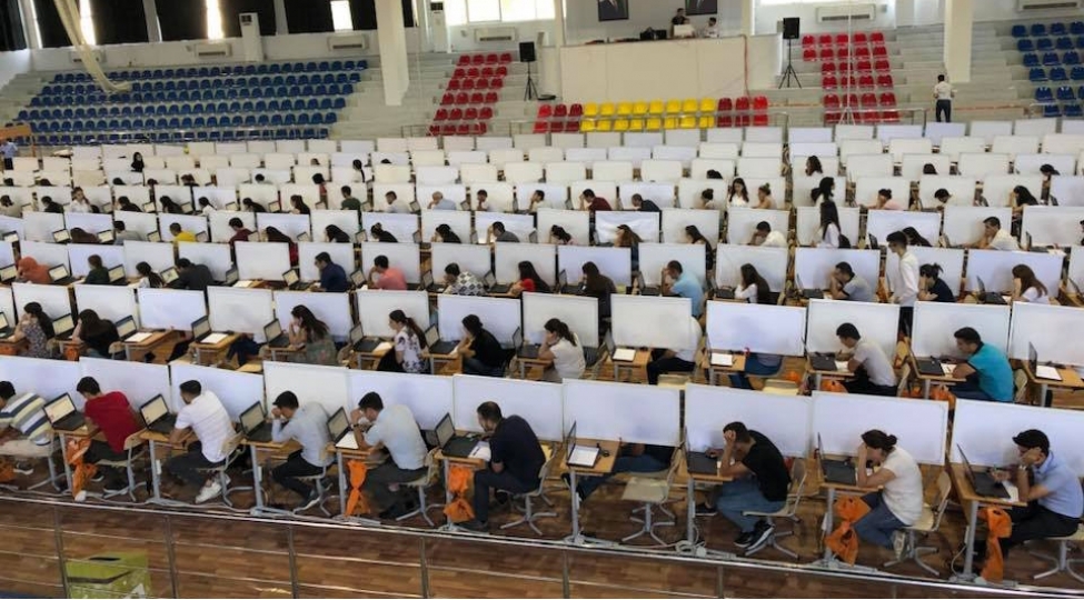 muellimlerin-ishe-qebulu-uzre-test-merhelesibashladi