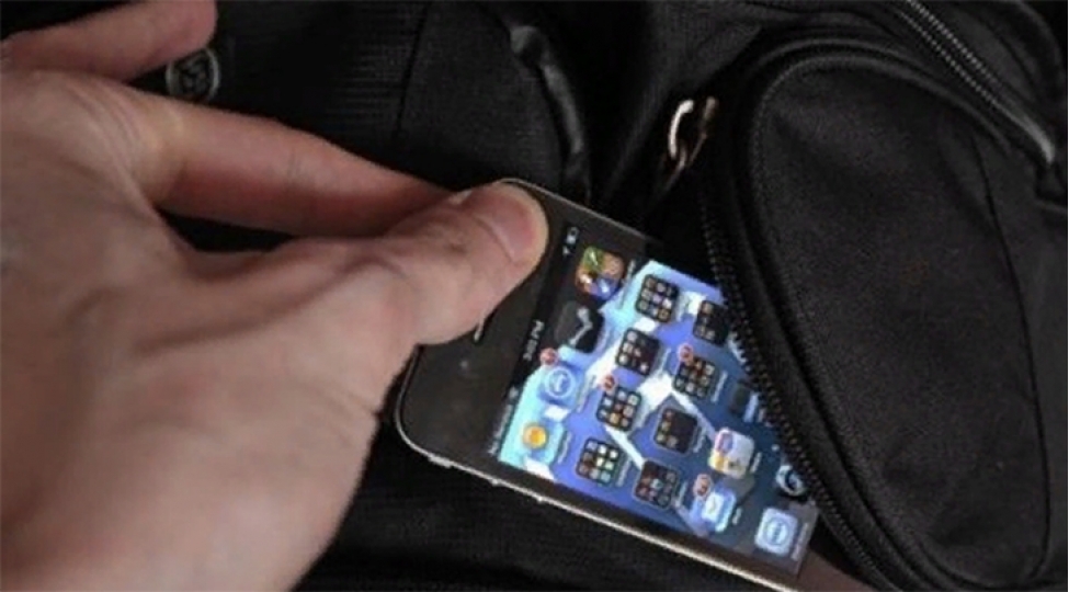 bu-sheherde-her-6-deqiqede-1-telefon-ogurlanir