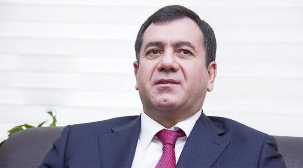 qudret-hesenquliyev-azerbaycanda-15-iqtisadi-rayon-yaradilmasini-parlamentin-adinin-deyishdirilmesini-teklif-edib