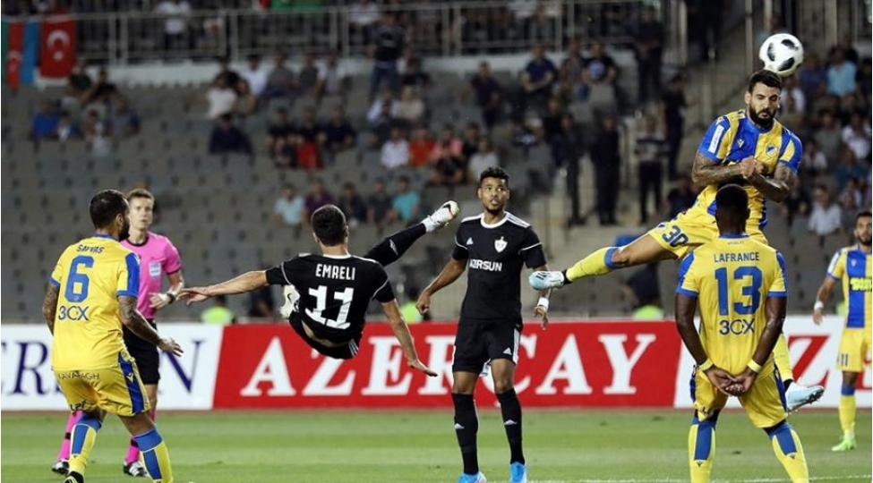 giorgos-merkis-qarabagin-futbolchusu-dedi-ki-meydanda-shok-dialoq