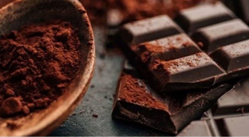 aci-shokolad-yemeyin-boyuk-faydasi