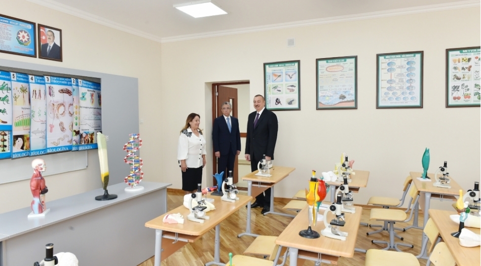 prezident-101-nomreli-mektebinesasli-temir-ve-yenidenqurmadan-sonraki-veziyyeti-ile-tanish-olub-foto