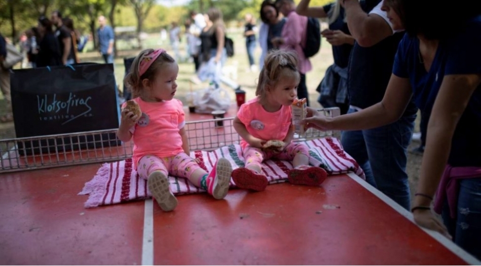 ilk-defe-kechirilen-ekizler-festivali-maraqla-qarshilanib