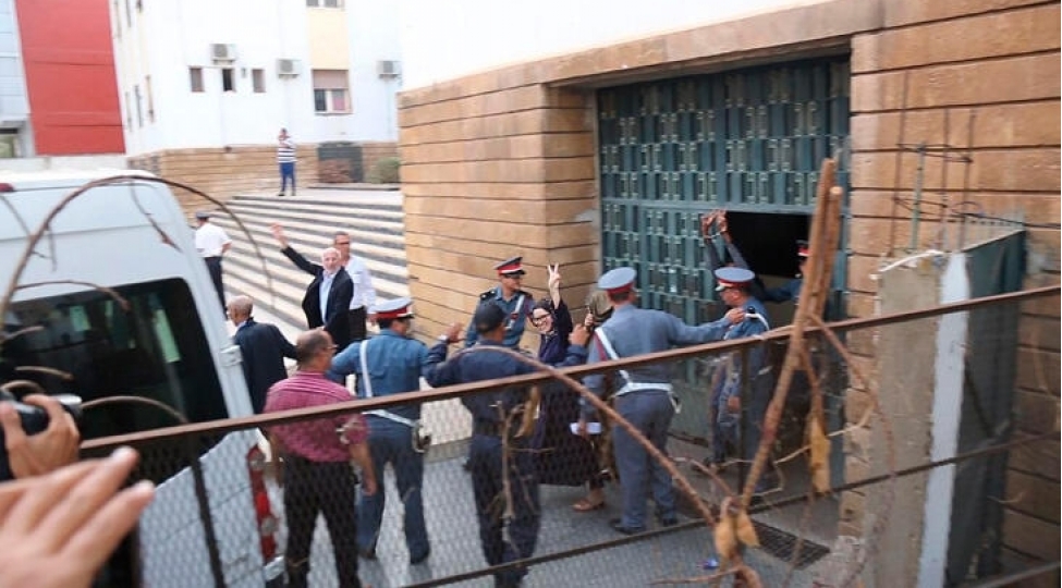 nishanlisi-ile-cinsi-elaqeye-giren-jurnalist-hebs-olundu