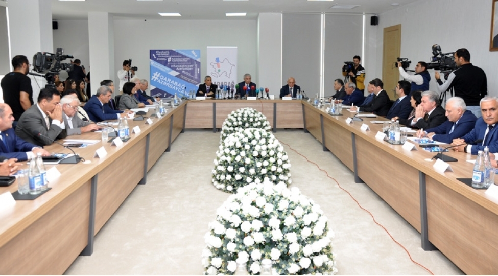 qarabag-azerbaycandir-shuari-ile-bagli-chagirish-edildi