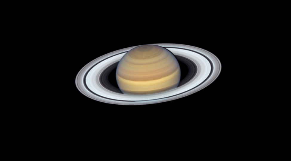 saturnun-peykinin-derinliyinde-boyuk-okean-var