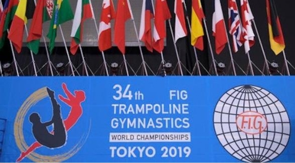 beynelxalq-gimnastika-federasiyasinin-bayragi-azerbaycana-teqdim-edildi