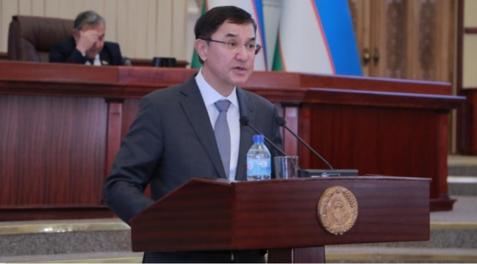 ozbekistanin-xarici-borcu-15-milyard-dollara-chatir