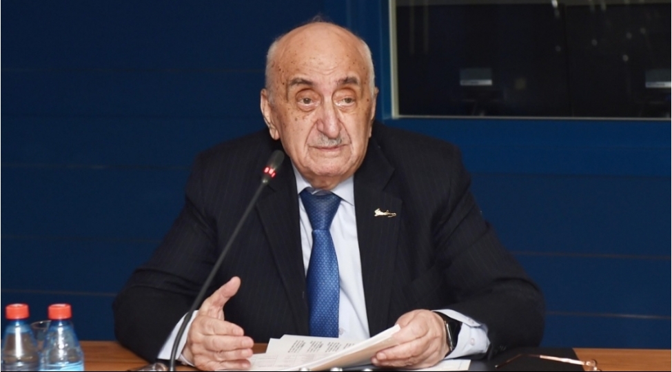 xoshbext-yusifzadenin-90-illik-yubileyi-qeyd-olunacaq