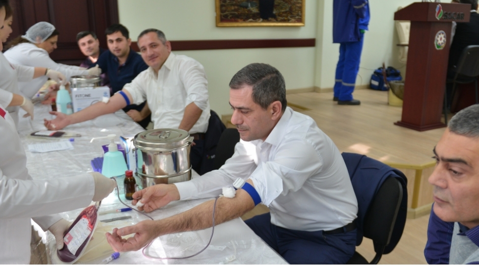 socar-in-qaz-ixrac-idaresinde-qanverme-aksiyasi-kechirilib-foto