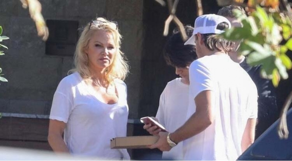 12-gun-evli-qaldilar-foto