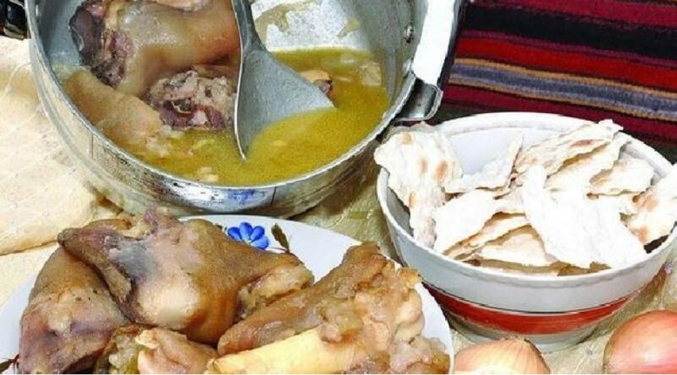 professor-koronavirusdan-qorunmaq-uchun-kelle-pacha-turshu-suyu-ve