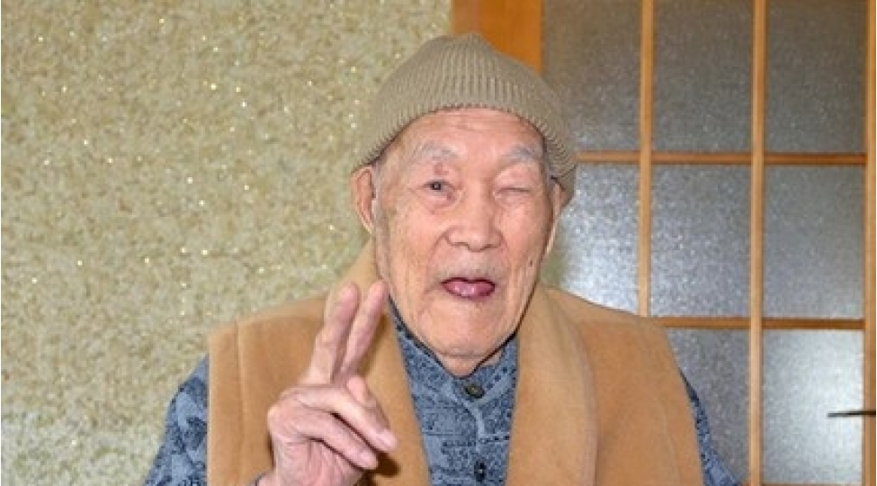 dunyanin-en-yashli-adami