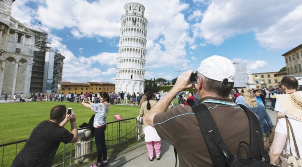 italiyada-turistlere-maraqli-ola-bilecek-mekanlar