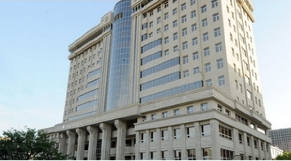 azerbaycan-tibb-universitetinin-klinikasinda-koronavirusa-yoluxmush-xeste-yoxdur
