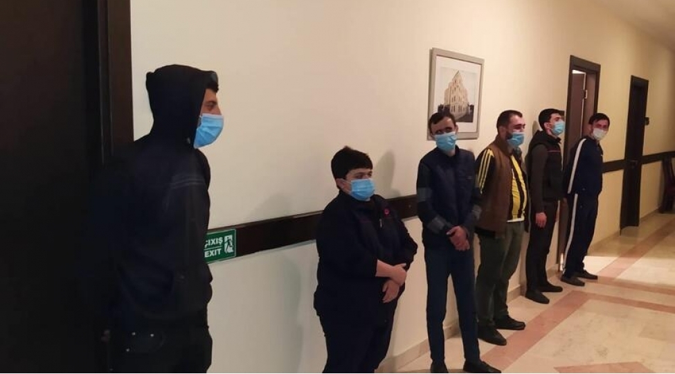 futbol-oynamaq-uchun-8103-e-mesaj-gonderdiler