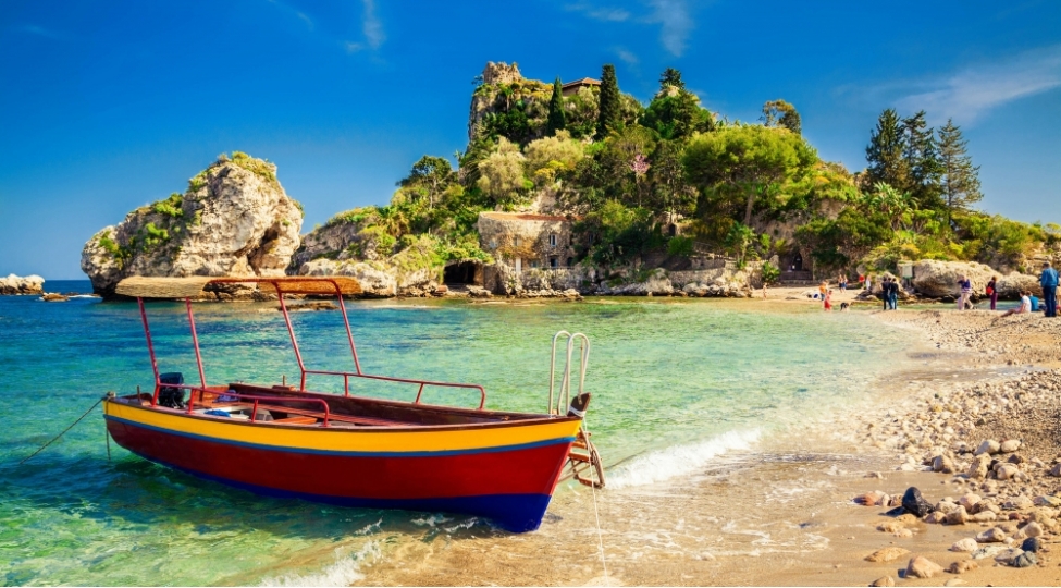 bu-adaya-seyahet-etmek-heqiqeten-chetindir