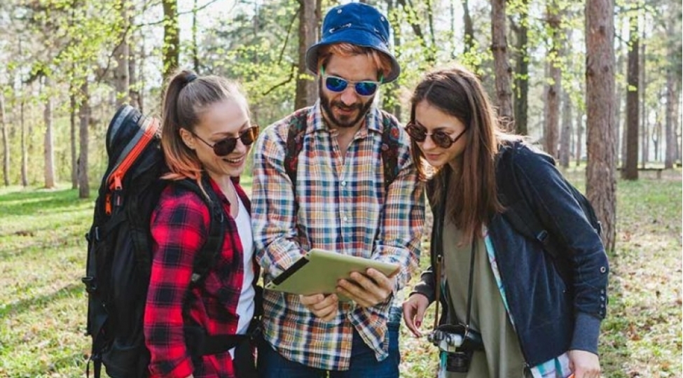 olkemize-gelen-turistler-arasinda-sorgu-kechirilib