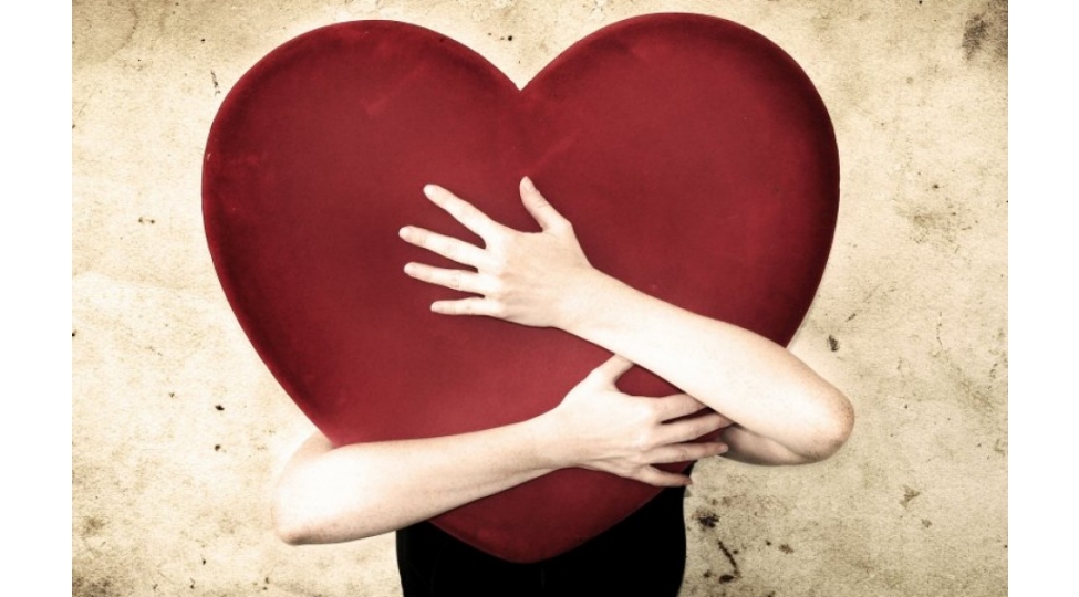 dushunceler-beyinde-ehtiraslar-urekde-hasil-olur-platon