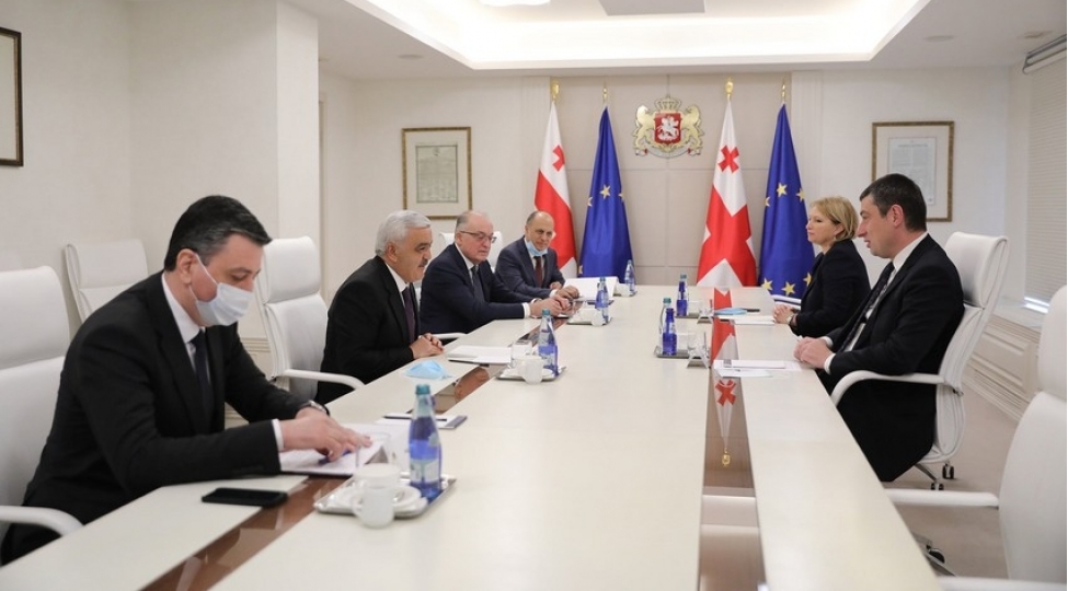 gurcustan-socar-dan-200-milyon-kub-metr-qazi-guzeshtli-tarifle-alacaq