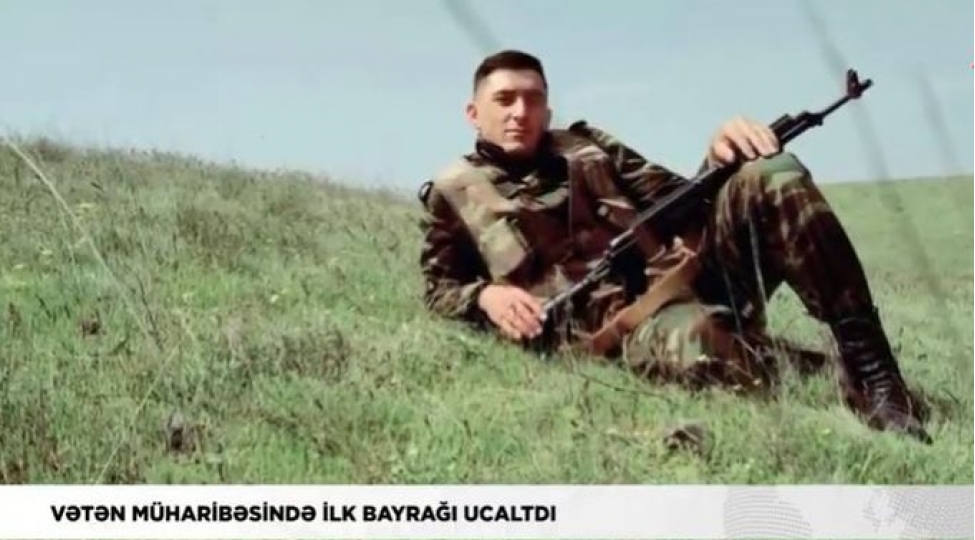 veten-muharibesinde-ilk-bayraq-ucaldan-shehid-video
