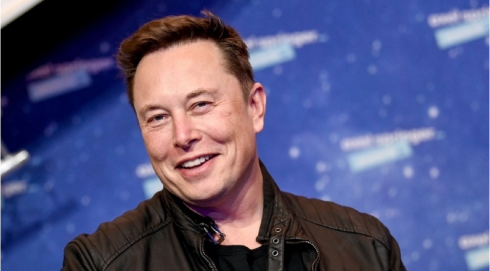 ilon-mask-dunyanin-en-varli-adami