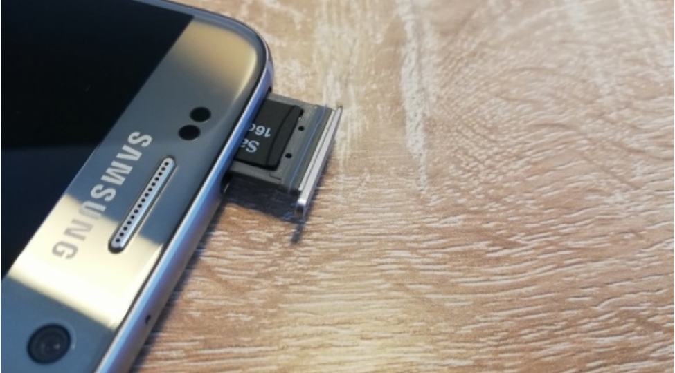 samsung-yaddash-kartlarindan-imtina-edib