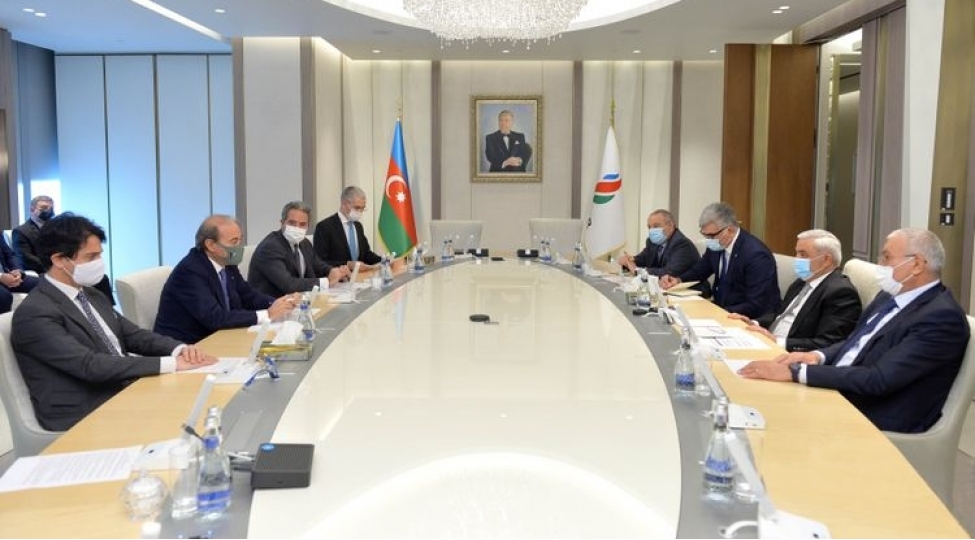 socar-ve-maire-tecnimont-yeni-nesil-emal-qurgularina-dair-sazishler-imzalayiblar