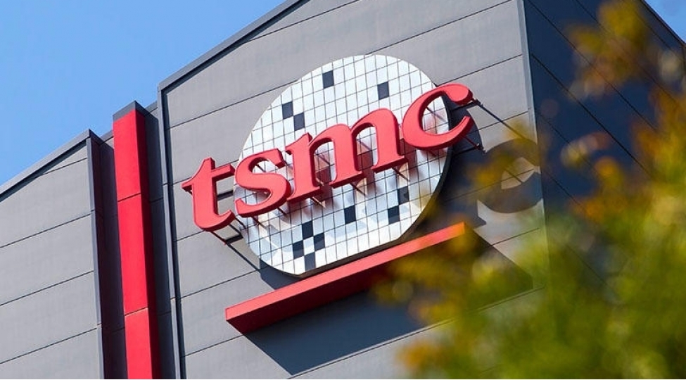 iki-shirket-birlikde-agilli-eynek-hazirlayacaq