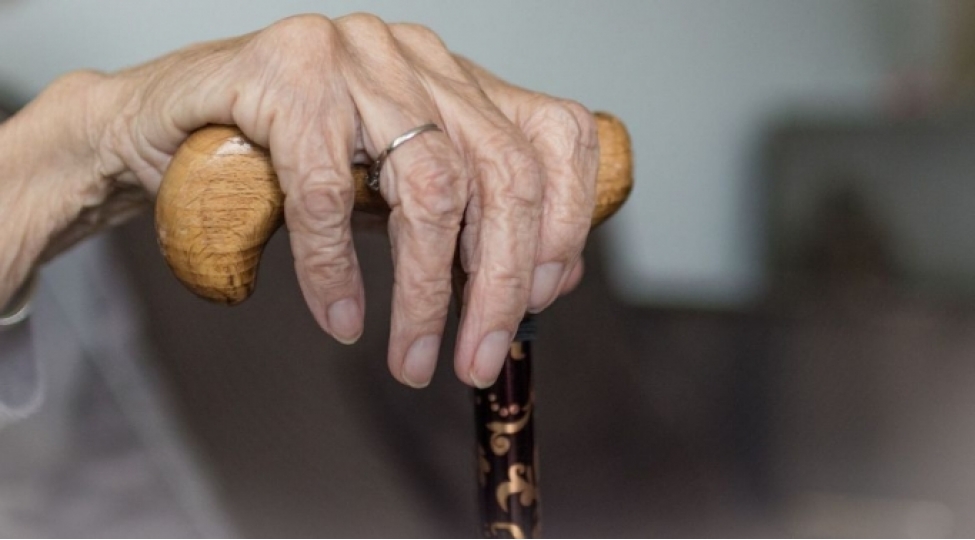 kassa-qarshisinda-dushunceler