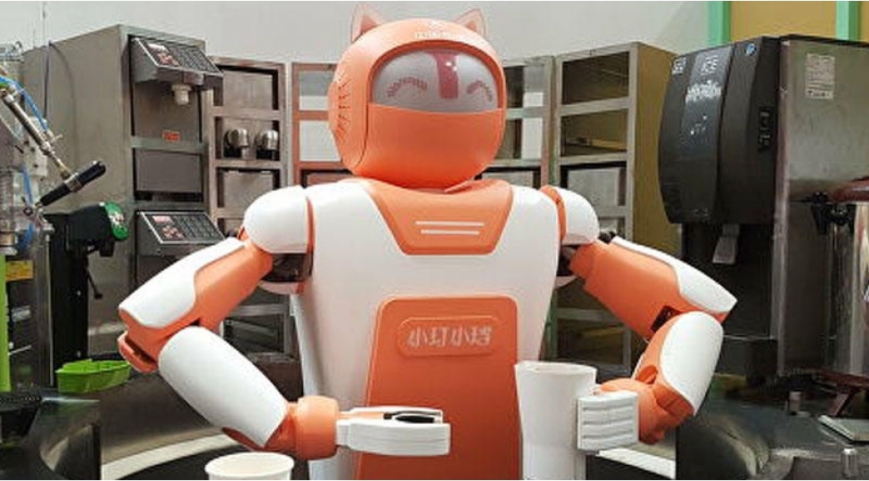 robotlarin-istehsali-artib