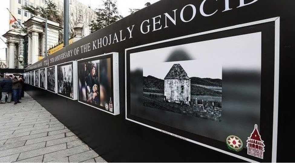 istanbulda-xocali-soyqirimi-ile-bagli-fotosergi-numayish-olundu