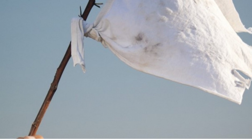 kapitulyasiya-remzi-niye-mehz-ag-bayraqdir