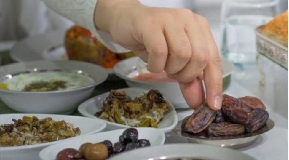 hansi-gunlerde-musteheb-oruc-tutmaq-daha-chox-beyenilir