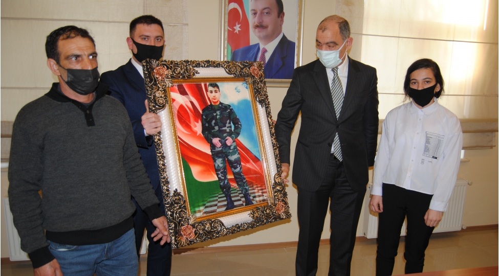 31-mart-azerbaycanlilarin-soyqirimi-gunu-ile-elaqedar-yap-suraxani-rayon-teshkilatinda-genclerle-gorush-kechirilmishdir-foto