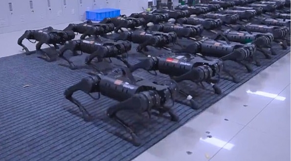 chinin-robot-firmasi-dordayaqli-robotlarinin-dehshetli-videosunu-paylashib-fotovideo