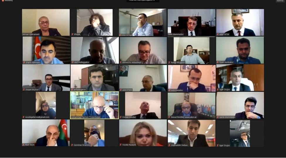 socar-da-qht-numayendeleri-ile-muzakireler-aparilib