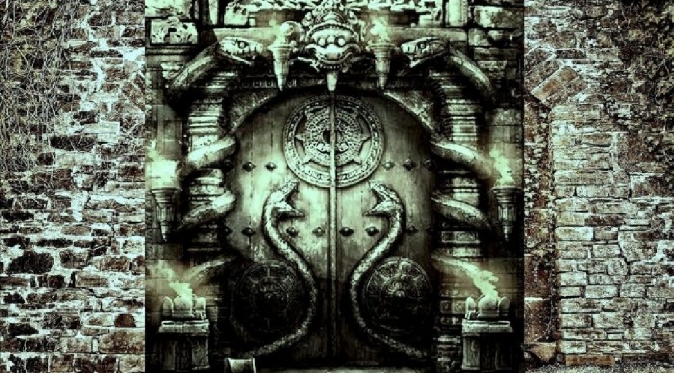 bagli-qapilar-arxasinda-neler-var-foto