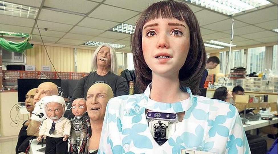 koronavirus-xestelerine-mujde-yeni-robot-baxici