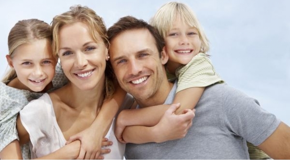 xoshbext-ailenin-sirleri