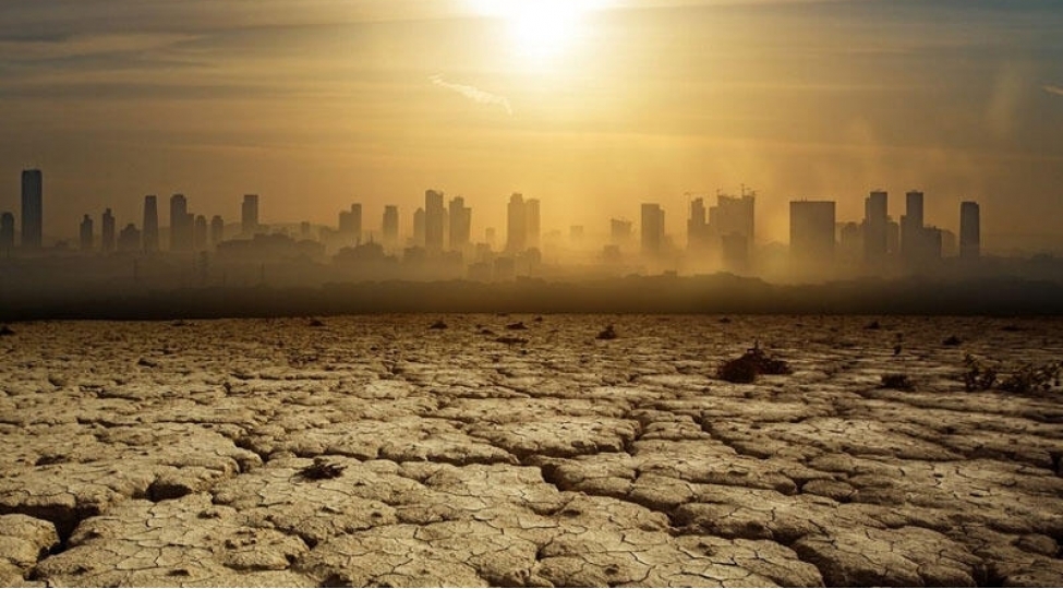 yer-kuresi-gunesh-enerjisini-suretle-udmaga-bashlayib