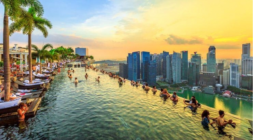 dunyanin-en-maraqli-hovuzlari-foto