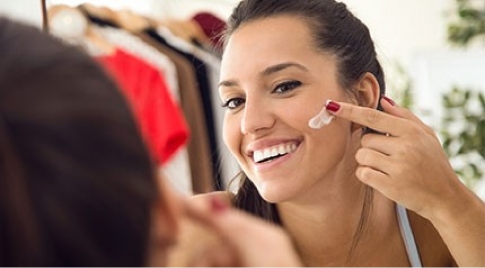 teravetli-ve-gozel-olmaq-uchun-ne-ile-qidalanmali