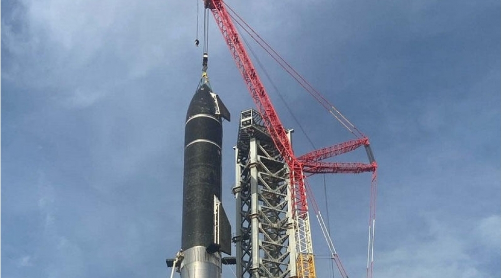 tarixinin-en-hundur-raketi